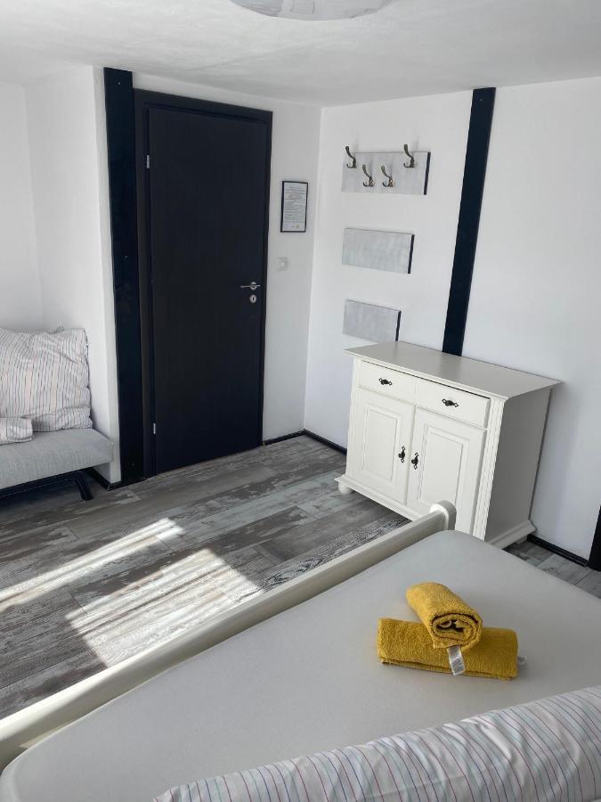Vila Smiley Avrig Bagian luar foto